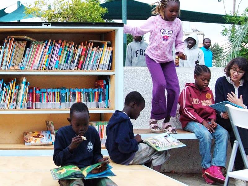 LIBRARIES FOR REFUGEES AND ASYLUM SEEKERS